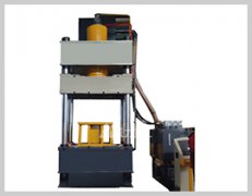 500噸三梁四柱常規(guī)液壓機(jī)