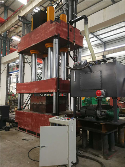 汽車保險杠液壓機(jī)泵站